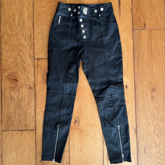 Alexander Wang Black High-Waisted Pants - Picture 3 of 11